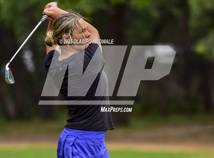Thumbnail 2 in UIL 2A Golf State Championships photogallery.