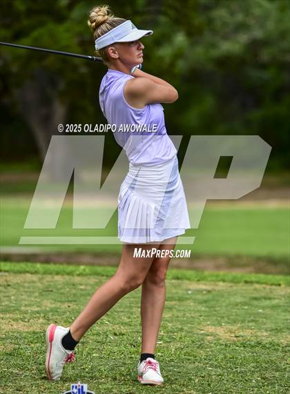 Thumbnail 2 in UIL 2A Golf State Championships photogallery.