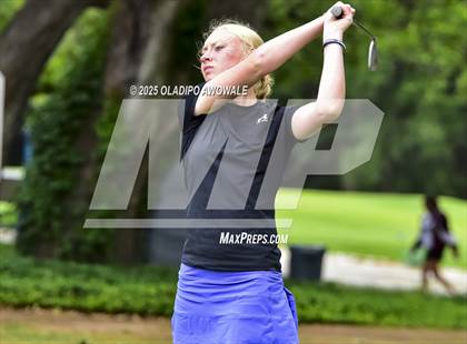 Thumbnail 1 in UIL 2A Golf State Championships photogallery.