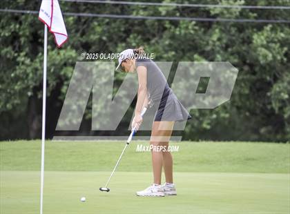 Thumbnail 3 in UIL 2A Golf State Championships photogallery.