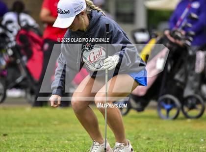 Thumbnail 3 in UIL 2A Golf State Championships photogallery.