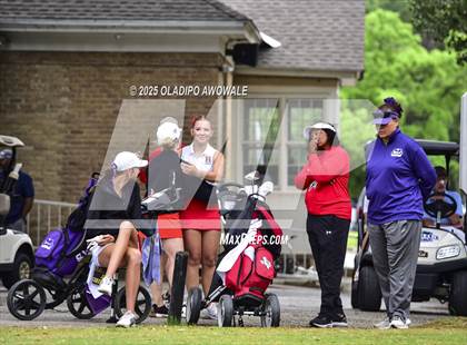 Thumbnail 1 in UIL 2A Golf State Championships photogallery.