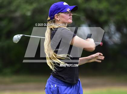 Thumbnail 2 in UIL 2A Golf State Championships photogallery.