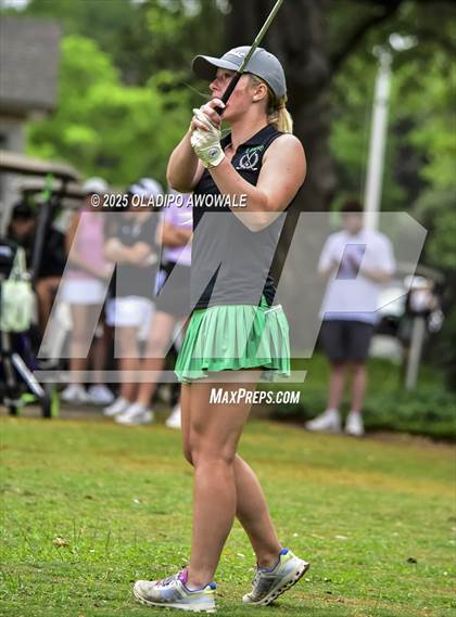 Thumbnail 3 in UIL 2A Golf State Championships photogallery.