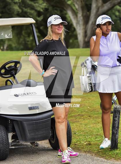 Thumbnail 2 in UIL 2A Golf State Championships photogallery.