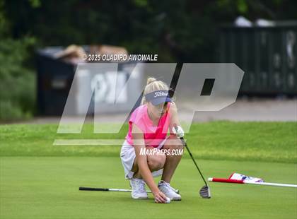 Thumbnail 3 in UIL 2A Golf State Championships photogallery.
