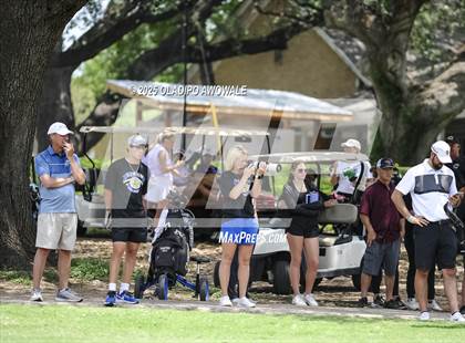 Thumbnail 2 in UIL 2A Golf State Championships photogallery.