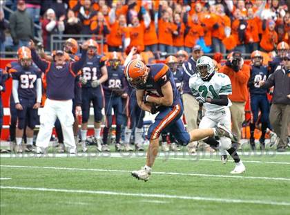 Thumbnail 2 in Mansfield vs. Walpole (MIAA Division 2 East Final) photogallery.