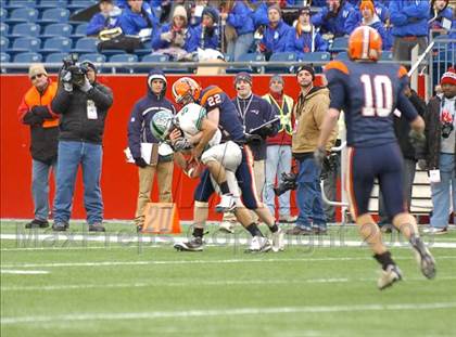 Thumbnail 1 in Mansfield vs. Walpole (MIAA Division 2 East Final) photogallery.