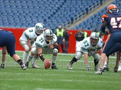 Thumbnail 2 in Mansfield vs. Walpole (MIAA Division 2 East Final) photogallery.