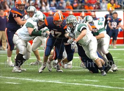 Thumbnail 1 in Mansfield vs. Walpole (MIAA Division 2 East Final) photogallery.