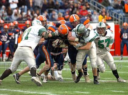 Thumbnail 3 in Mansfield vs. Walpole (MIAA Division 2 East Final) photogallery.