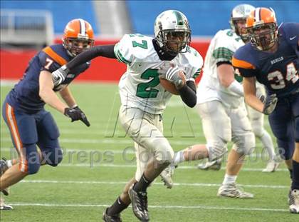 Thumbnail 3 in Mansfield vs. Walpole (MIAA Division 2 East Final) photogallery.