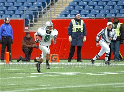 Thumbnail 1 in Mansfield vs. Walpole (MIAA Division 2 East Final) photogallery.