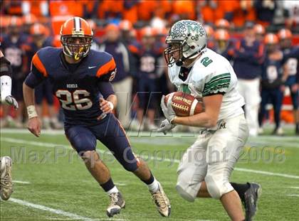 Thumbnail 3 in Mansfield vs. Walpole (MIAA Division 2 East Final) photogallery.