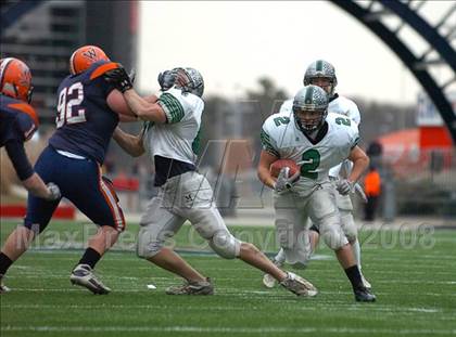 Thumbnail 2 in Mansfield vs. Walpole (MIAA Division 2 East Final) photogallery.