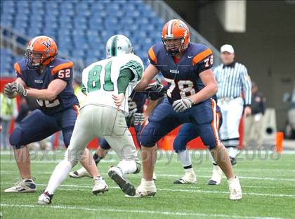 Thumbnail 1 in Mansfield vs. Walpole (MIAA Division 2 East Final) photogallery.