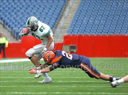 Thumbnail 3 in Mansfield vs. Walpole (MIAA Division 2 East Final) photogallery.