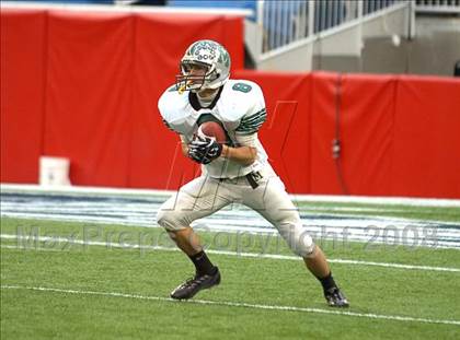 Thumbnail 1 in Mansfield vs. Walpole (MIAA Division 2 East Final) photogallery.