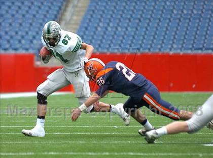 Thumbnail 2 in Mansfield vs. Walpole (MIAA Division 2 East Final) photogallery.