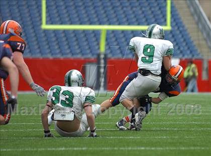 Thumbnail 3 in Mansfield vs. Walpole (MIAA Division 2 East Final) photogallery.