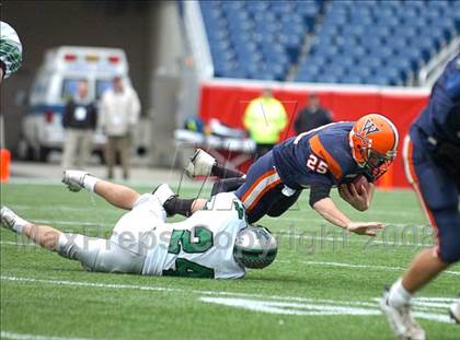 Thumbnail 1 in Mansfield vs. Walpole (MIAA Division 2 East Final) photogallery.