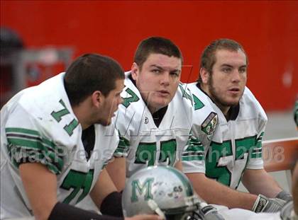 Thumbnail 3 in Mansfield vs. Walpole (MIAA Division 2 East Final) photogallery.