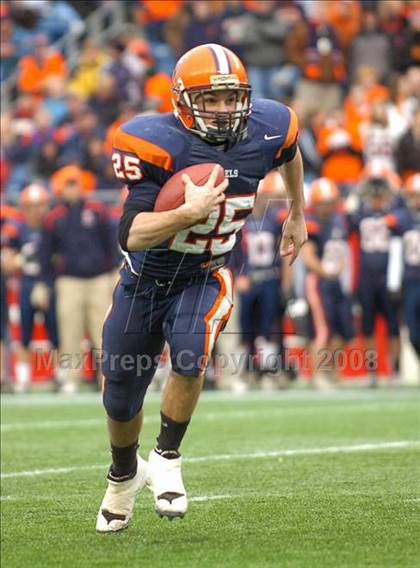 Thumbnail 3 in Mansfield vs. Walpole (MIAA Division 2 East Final) photogallery.