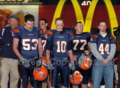 Thumbnail 2 in Mansfield vs. Walpole (MIAA Division 2 East Final) photogallery.