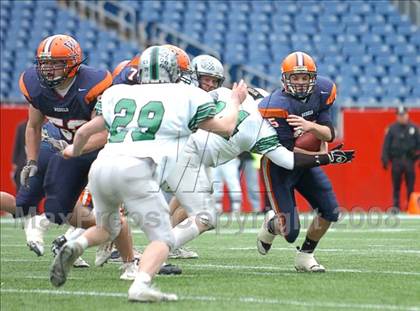 Thumbnail 2 in Mansfield vs. Walpole (MIAA Division 2 East Final) photogallery.