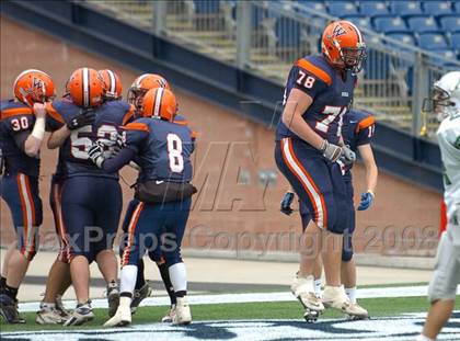 Thumbnail 3 in Mansfield vs. Walpole (MIAA Division 2 East Final) photogallery.