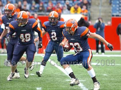 Thumbnail 3 in Mansfield vs. Walpole (MIAA Division 2 East Final) photogallery.