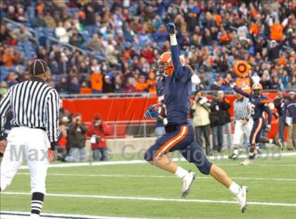 Thumbnail 1 in Mansfield vs. Walpole (MIAA Division 2 East Final) photogallery.