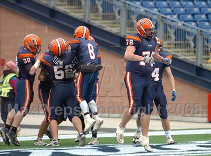 Thumbnail 2 in Mansfield vs. Walpole (MIAA Division 2 East Final) photogallery.