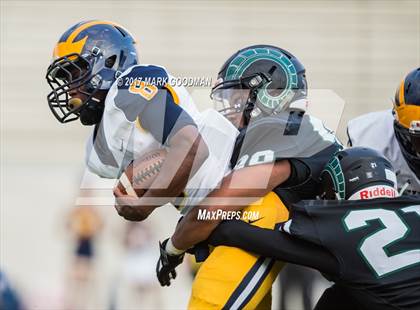Thumbnail 3 in Nimitz @ Mayde Creek photogallery.