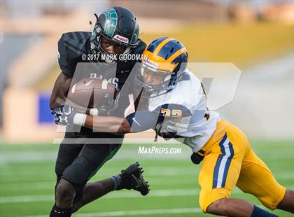 Thumbnail 1 in Nimitz @ Mayde Creek photogallery.