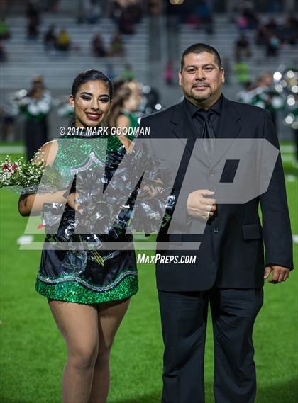 Thumbnail 1 in Nimitz @ Mayde Creek photogallery.