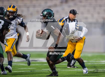 Thumbnail 1 in Nimitz @ Mayde Creek photogallery.