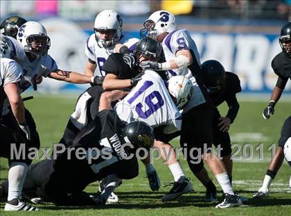 Thumbnail 2 in Santana vs Valley Center (CIF SDS D4 Final) photogallery.