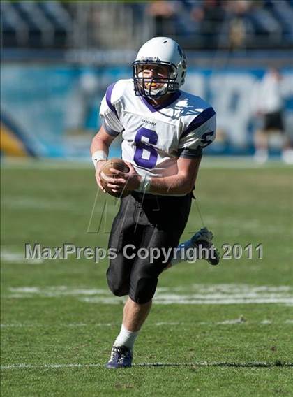 Thumbnail 1 in Santana vs Valley Center (CIF SDS D4 Final) photogallery.