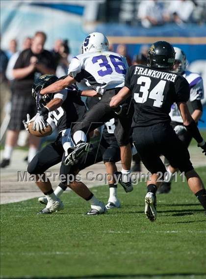 Thumbnail 3 in Santana vs Valley Center (CIF SDS D4 Final) photogallery.