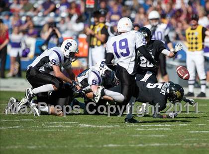 Thumbnail 1 in Santana vs Valley Center (CIF SDS D4 Final) photogallery.