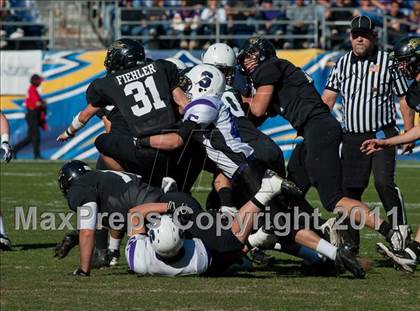 Thumbnail 2 in Santana vs Valley Center (CIF SDS D4 Final) photogallery.