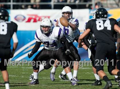 Thumbnail 2 in Santana vs Valley Center (CIF SDS D4 Final) photogallery.