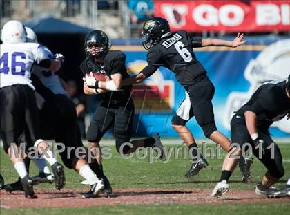 Thumbnail 3 in Santana vs Valley Center (CIF SDS D4 Final) photogallery.