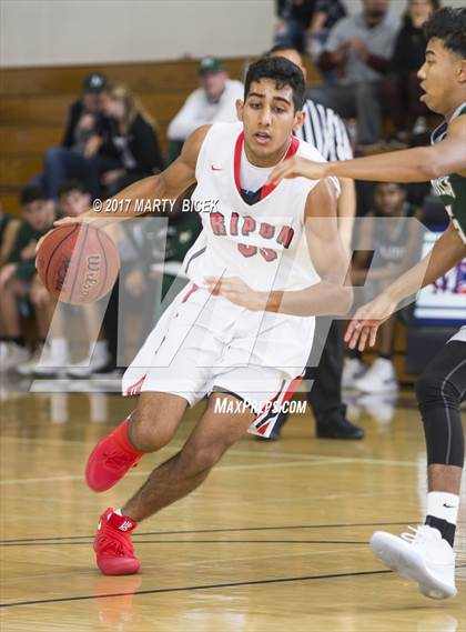 Thumbnail 1 in Holiday Hoops Ripon vs. Manteca photogallery.