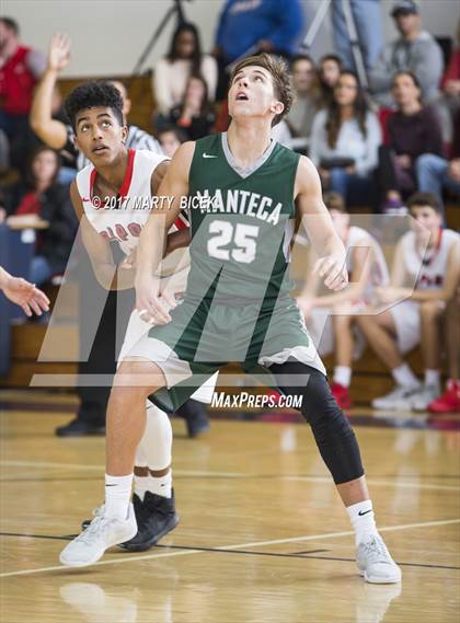 Thumbnail 2 in Holiday Hoops Ripon vs. Manteca photogallery.