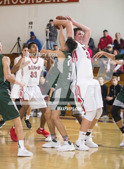 Thumbnail 2 in Holiday Hoops Ripon vs. Manteca photogallery.
