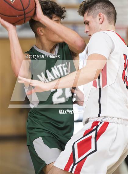 Thumbnail 2 in Holiday Hoops Ripon vs. Manteca photogallery.