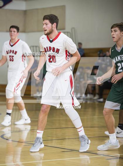 Thumbnail 3 in Holiday Hoops Ripon vs. Manteca photogallery.